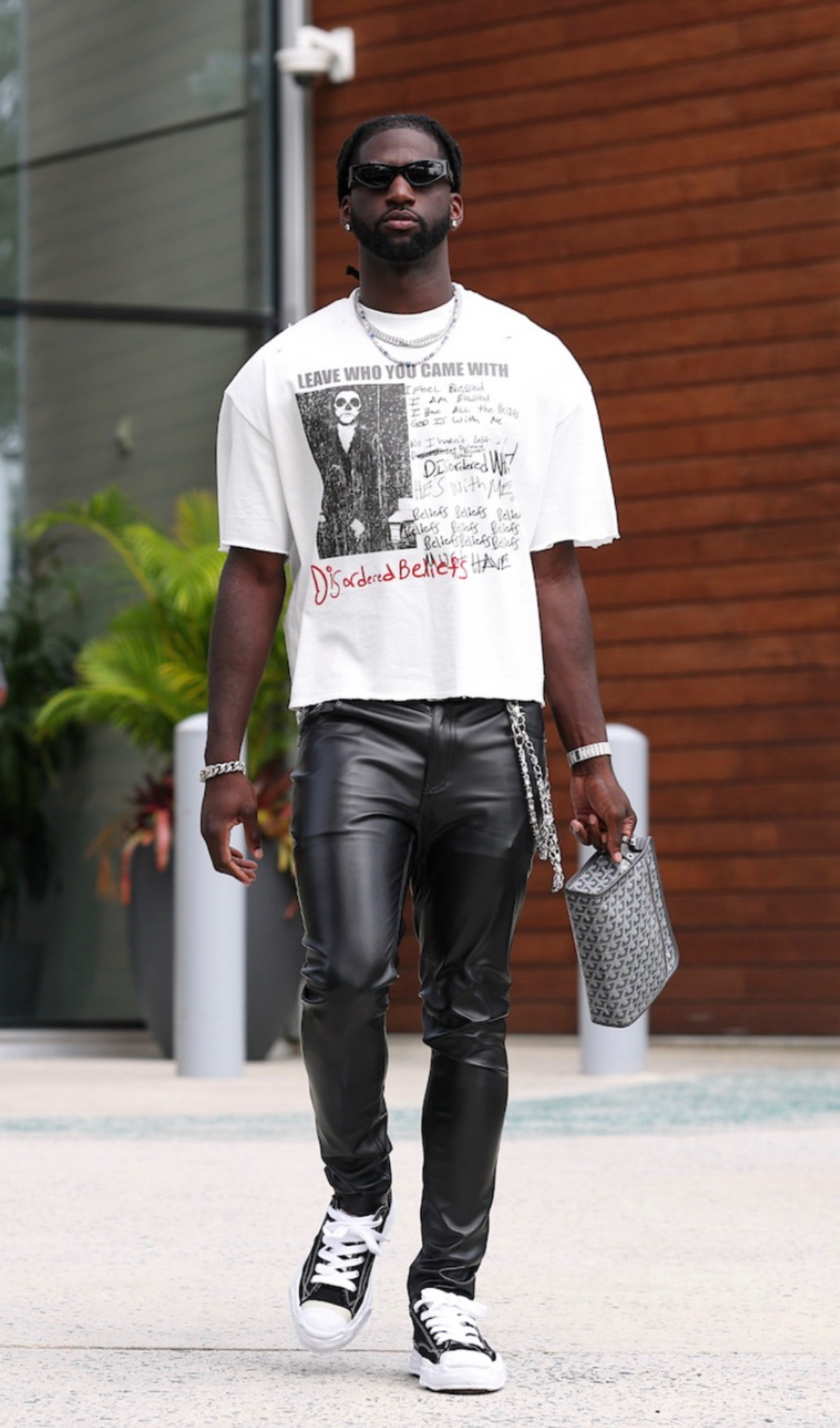 BELIEFS TEE